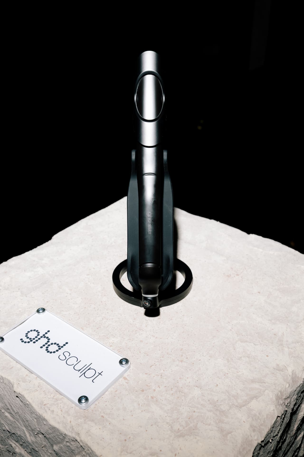 ghd Sculpt product on display